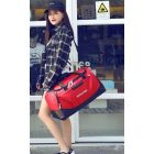 HOLLYWOOD ÖSSZECSUKHATÓ PIROS UTAZÓTÁSKA