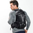 TREKKING FEKETE TÚRAHÁTIZSÁK 20 L