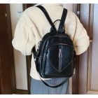 BARI NŐI HÁTITÁSKA 